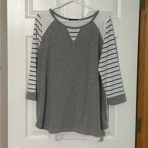 Pink Clover Gray and Black Striped 3/4 Sleeve Relaxed Blouse